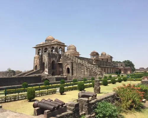 Indore to Mandu Historical Places